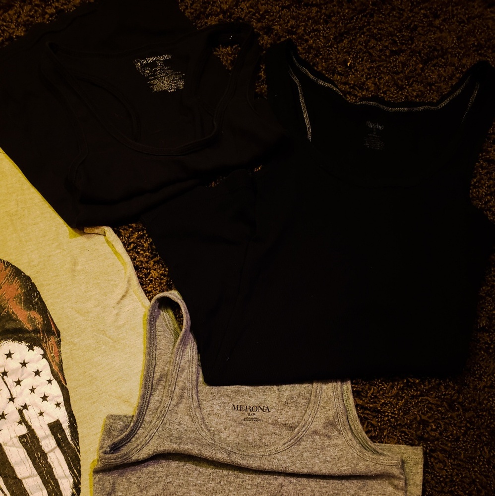 Shirt bundle - Picture 2 of 3